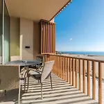 Sunny Coastal Getaway Coast By Pikhost Villa *