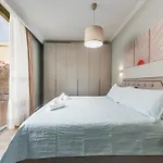 Villa Sunny Coastal Getaway Coast By Pikhost *