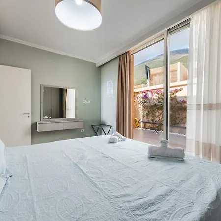 Villa Sunny Coastal Getaway Coast Himare
